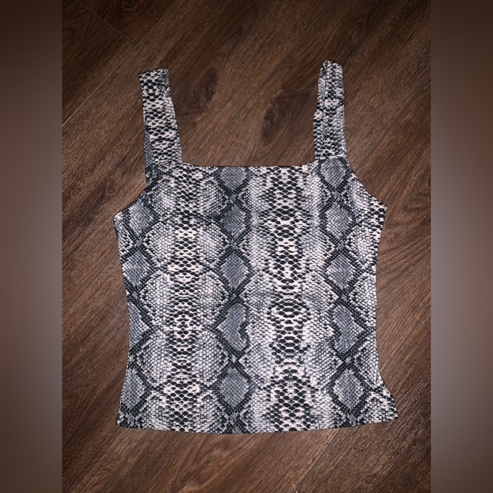 Snake Pattern Tank Top